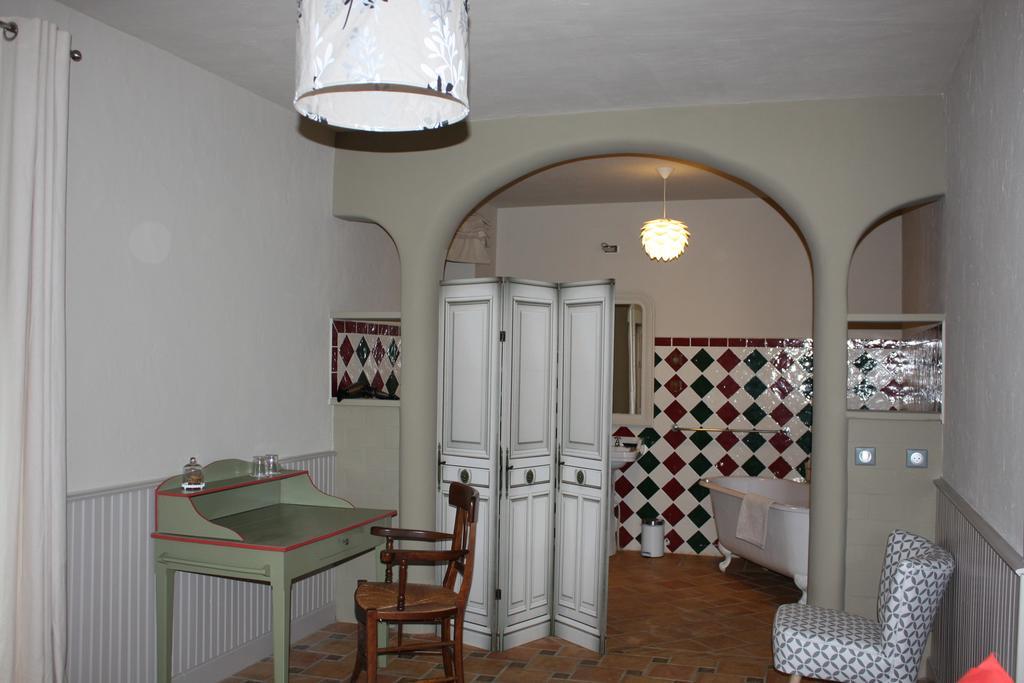 Bed In Bellongue Aucazein Rom bilde
